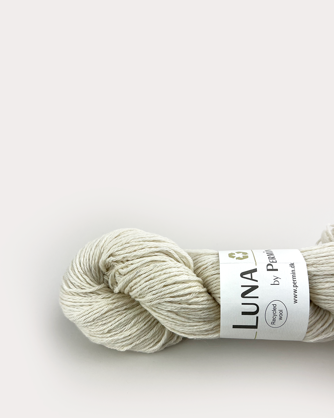 Luna Garn Vit 889013