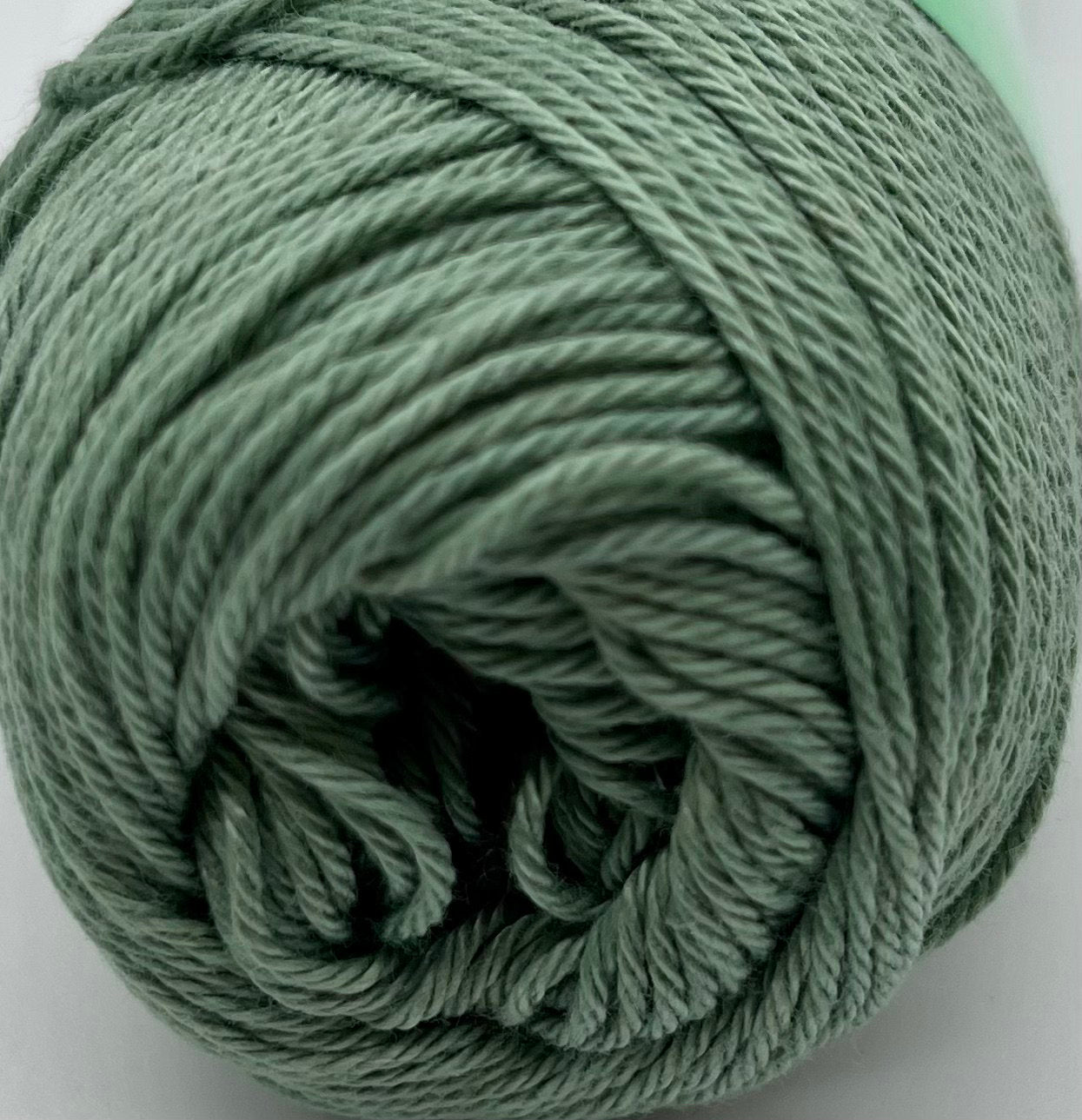 Jasmine 8/4 Mini Ljus grågrön - 1910
